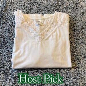 ✅2x Host Pick✅ Blair V-Neck Top, 2X